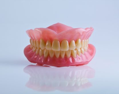 What Patients Should Know Before Choosing Dentures